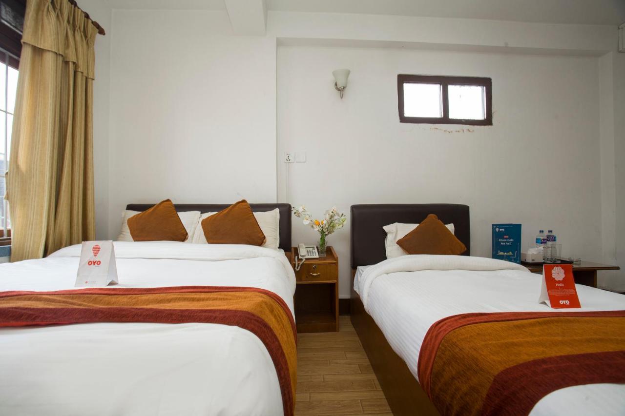 Oyo 104 Hotel Baltic Inn Kathmandu Bagian luar foto